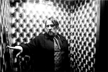 Il dr. Krüger e la cinetrans Zazie de Paris fan fuori tutti - killmepleaseF2 - Gay.it Archivio