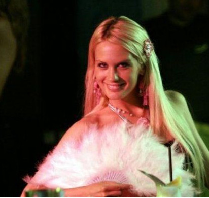 Gf: e se Laura fosse bisex? La bionda polacca non nega... - lauragf9F2 - Gay.it Archivio