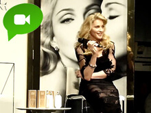 Madonna: "Ecco perché i matrimoni gay sono una buona causa" - madonna profumoBASE - Gay.it Archivio