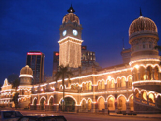Malesia: blitz nei locali gay, fuorilegge le lesbiche - malesia BLITZBASE - Gay.it Archivio