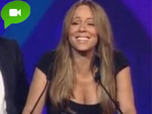 Imbarazzante Mariah: ubriaca alla consegna del premio - mariahubriacaBASE - Gay.it Archivio