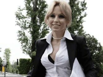 Marina mette sotto sale i diritti, Luxuria ricorda le distanze con FI - marina berlusconi 1 - Gay.it Archivio
