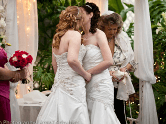 I matrimoni gay si registreranno anche a Piombino - matrimonio gay generica2 2 - Gay.it Archivio