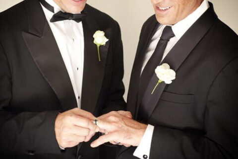 Codacons, ricorso al Tar contro la circolare Alfano: lo spot video - matrimonio video generica - Gay.it Archivio