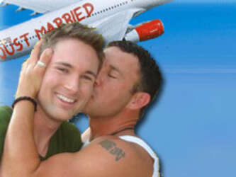 Love is in the Air: le prime nozze gay in volo grazie a Sas - matrimonisasBASE - Gay.it Archivio
