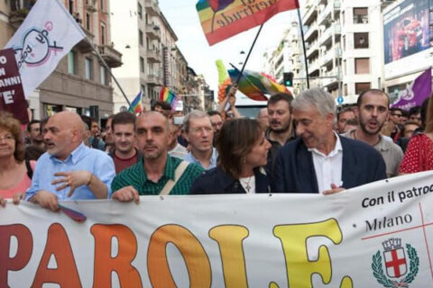 La Regione Lombardia patrocina il Milano Pride "per evitare polemiche" - milano pride patrocinio 1 - Gay.it Archivio