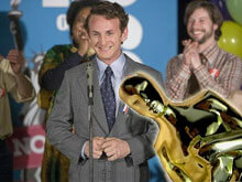 Trionfo per "Milk": otto nominations agli Oscar - milkoscarBASE - Gay.it Archivio
