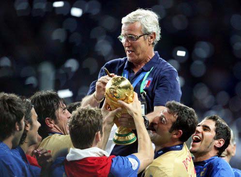 SCENE DA MONDIALE - mondialivittoriaF4 - Gay.it Archivio