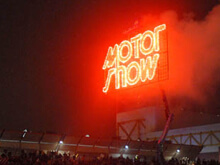 Motor Show 2009: Bologna attende le star dei motori - motorshow09BASE - Gay.it Archivio