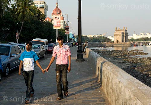 Mumbai: tra grattacieli, slums e gay pride - mumbaiF1 - Gay.it Archivio