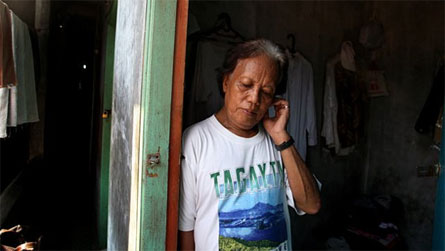 La ex tata di Obama? Una transgender indonesiana - nannyobamaF2 - Gay.it Archivio
