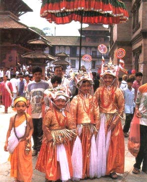 Il 25 agosto sfilerà a Kathmandu il primo Pride del Nepal - nepal prideF2 - Gay.it Archivio