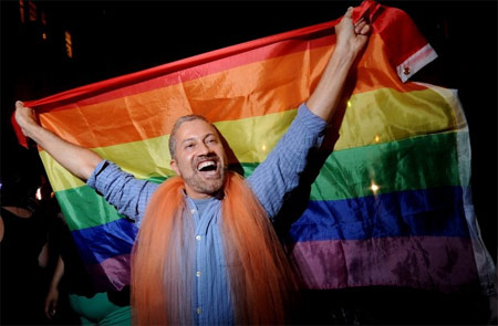 Grazie a New York, l'uguaglianza totale è più vicina - new york insyF1 - Gay.it Archivio