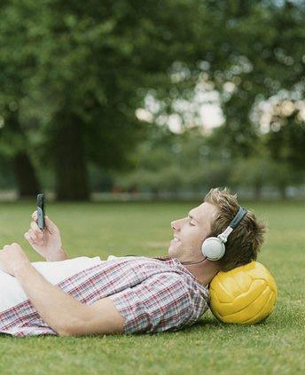 UN JUKEBOX NEL TELEFONINO - nokiaf3 - Gay.it Archivio