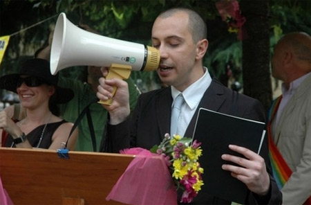 Mille Chiamparino: chiedete al vostro sindaco di sposarvi - nozze bolognaF2 - Gay.it Archivio