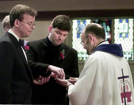 Da dicembre, nozze gay in chiesa per le coppie inglesi - nozze gay chiesa ukF3 - Gay.it Archivio