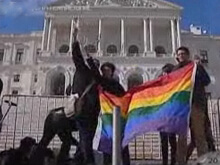 Aspettando l'Italia: la Corte portoghese ha detto "sì" - nozze portogalloBASE 1 - Gay.it Archivio