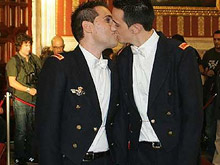 Spagna: corsa al matrimonio gay, prima delle elezioni - nozze spagna rischioBASE - Gay.it Archivio