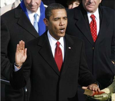 It's Obama day. Hallelujah! - obamagiuraF1 - Gay.it Archivio
