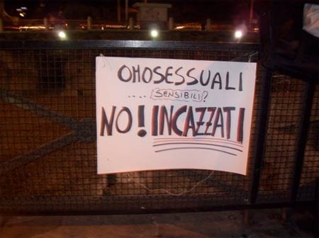 La vittima dell'aggressione a Berlusconi: "Ora la legge" - omofobia roma appelliF7 - Gay.it Archivio