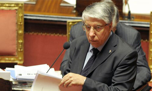 Cattolici si preparano allo scontro finale sull'omofobia - omofobiascontroF1 - Gay.it Archivio