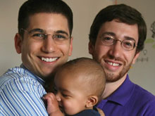 Sposati e con figli. I gay che si "scoprono" tardi - omogenitoriBASE 1 - Gay.it Archivio