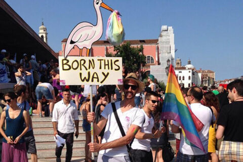 Onda Pride: dieci Pride in dieci fotografie - ondapride VeneziaPride BS 1 - Gay.it Archivio