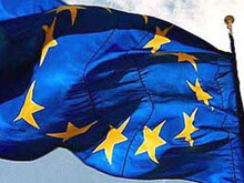 "Proteggete dai crimini d'odio e garantite le coppie" - parlamento EU coppieBASE - Gay.it Archivio