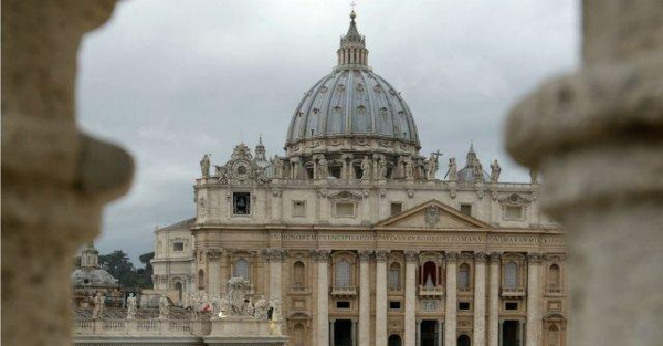 Vaticano e Francesca Pardi: niente benedizione per i libri "gender" - pedofilia vaticano2 - Gay.it Archivio