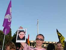Storia di Moses, gay ugandese che ha ottenuto l'asilo in UK - pegah 2BASE - Gay.it Archivio