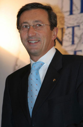 Vota il personaggio del 2010 - personaggioannoF5 - Gay.it Archivio