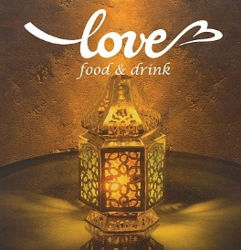 Milano: pietre contro la vetrina del ristobar gay "Love" - pietre loveF3 - Gay.it Archivio