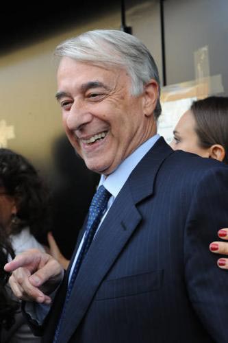 Il Pride, il cardinale e la promessa di Pisapia - pisapisaguaianaF3 - Gay.it Archivio