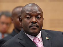 Burundi: in 20.000 in piazza contro l'omosessualità - presidenteburundiBASE - Gay.it Archivio