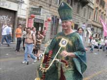Gran Bretagna, la Chiesa dice no a preti e suore trans - prete prideBASE - Gay.it Archivio