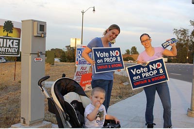 Poche le firme raccolte, niente referendum contro la Prop8 - prop8decisionF6 - Gay.it Archivio