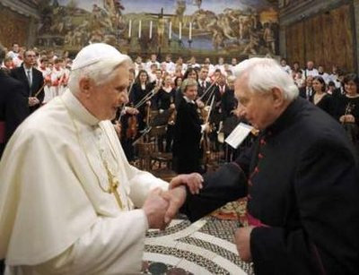 Pedofilia, lo scandalo travolge i Ratzinger - ratisbona abusiF1 - Gay.it Archivio