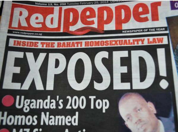 Costretta a scappare, nuda, ora teme per la vita della sua compagna - redpepper uganda - Gay.it Archivio