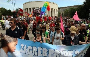 Croazia, referendum: si annuncia trionfo del no al matrimonio gay - referendum croazia2 - Gay.it Archivio