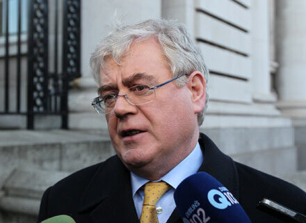 Il vicepremier: "L'Irlanda avrà il suo referendum sulle nozze gay" - referendum irlanda 1 - Gay.it Archivio