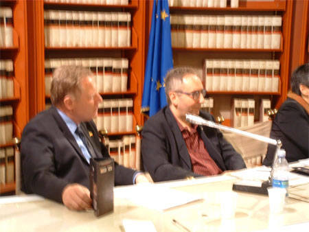 FORZA ITALIA TROPPO A DESTRA SU UNIONI - rivoltaF2 - Gay.it Archivio