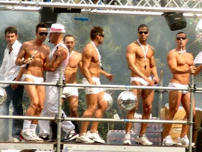 Roma pronta per il suo Pride: ecco quello che dovete sapere - romapride2012 F5 - Gay.it Archivio