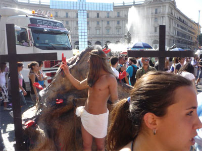250 mila al Gay Pride di Roma - romapridevia3F1 - Gay.it Archivio