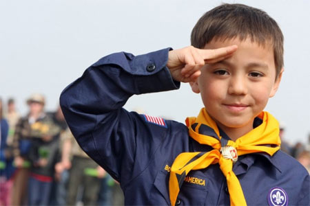 Bufera sugli Scout americani: 25 anni di casi di pedofilia - scout pedofiliF1 - Gay.it Archivio