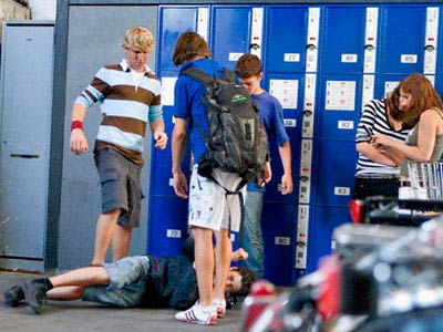 Maestre di una scuola romana invitano le famiglie a incontro omofobo - scuola friuliF2 - Gay.it Archivio
