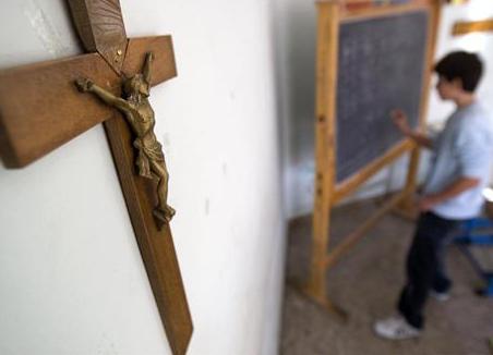 A Livorno le scuole cattoliche pagheranno l'Ici - scuole cattoliche imu - Gay.it Archivio