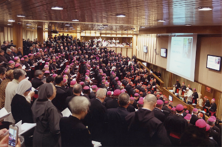 Sinodo della Famiglia, nessuna apertura alle coppie gay - sinodo ottobre2 - Gay.it Archivio