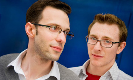 Cacciato da un locale di Soho per un bacio, oggi il kiss-in - soho kissinF1 - Gay.it Archivio