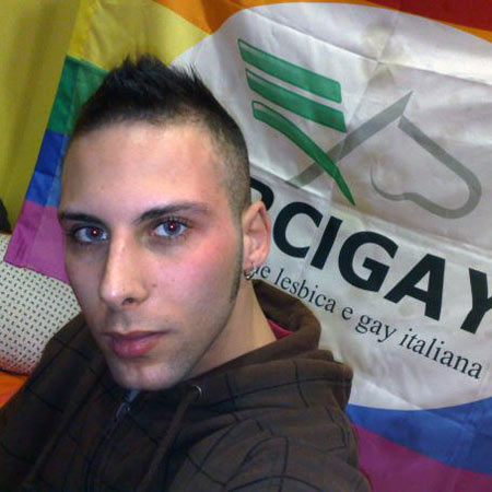 Arcigay: i primi risultati dei congressi. Pochi i votanti - sorbara napoliF1 - Gay.it Archivio