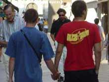 Spalato: gay italiani aggrediti perché erano mano nella mano - spalatoBASE - Gay.it Archivio